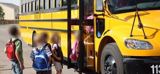 Conozca sus derechos; FERPA y cámaras en la escuela